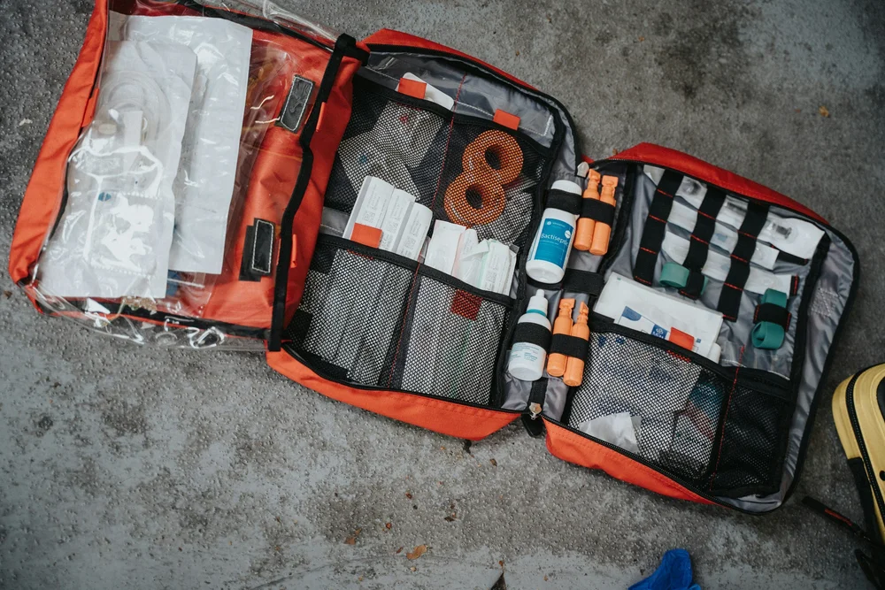 4. Une trousse de premiers secours